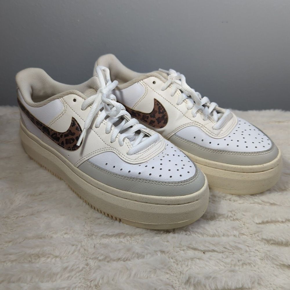 Women's White NIKE Comfort Insole Court‎ Vision Alta Sneakers DO2791-100 Size 9